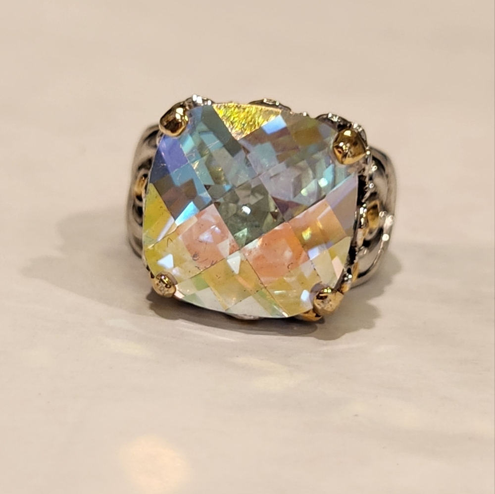 Vintage Ring - Picture 7 of 9